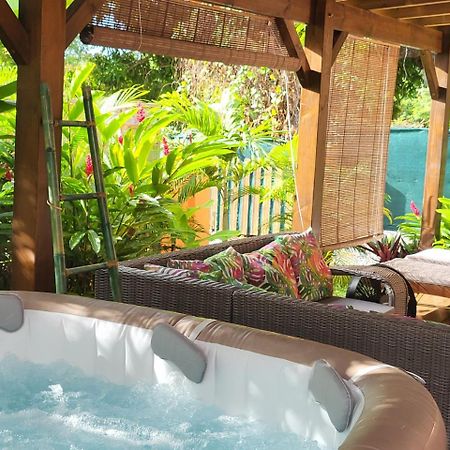 Gite Kaz' A Tyka Jacuzzi Privatif Saint-Francois  Exterior foto